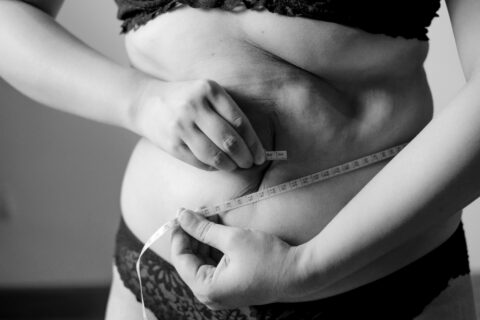 woman with belly fat